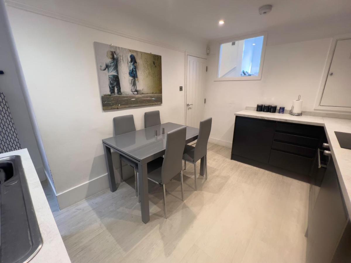 The Dragon Pad Boutique Apartment Royal Tunbridge Wells Exterior foto