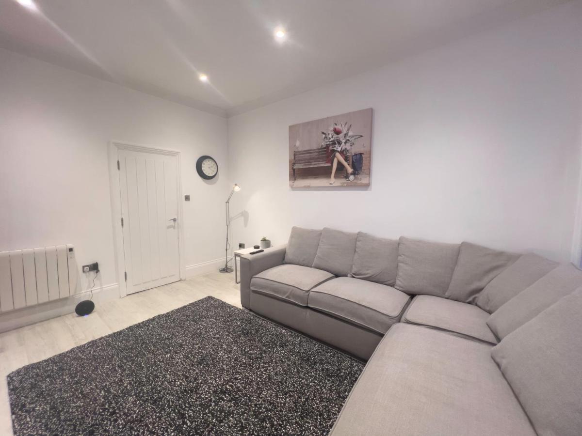 The Dragon Pad Boutique Apartment Royal Tunbridge Wells Exterior foto